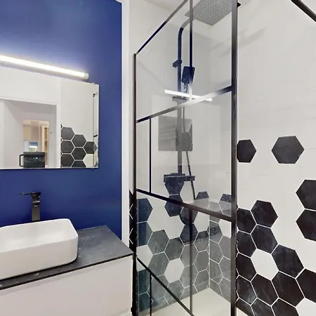 1 Sur 3 Disponibles Dans Apartment Rouen